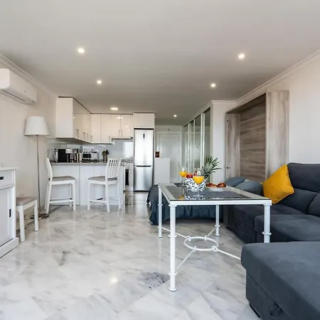 Breathtaking Studio, Amazing Views, Pool, Διαμέρισμα